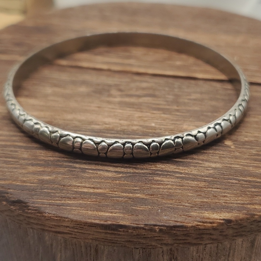 B2413 monet‎ Cobblestone wonder bracelet 😍